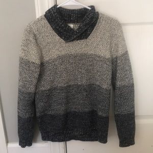 Old Navy L boys sweater